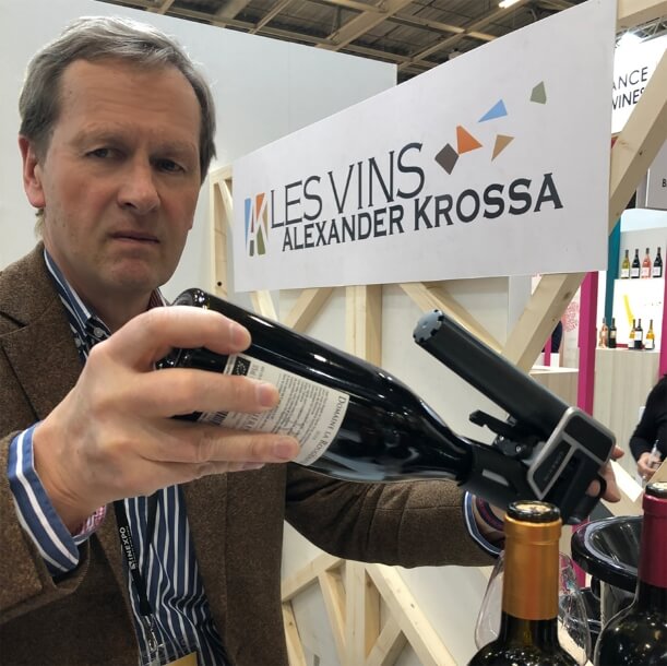 Alexander Krossa est spécialisé dans l’export des vins du Languedoc-Roussillon